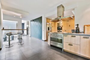 cozy-large-kitchen-with-wooden-kitchen-set-2022-03-03-00-06-27-utc.jpg